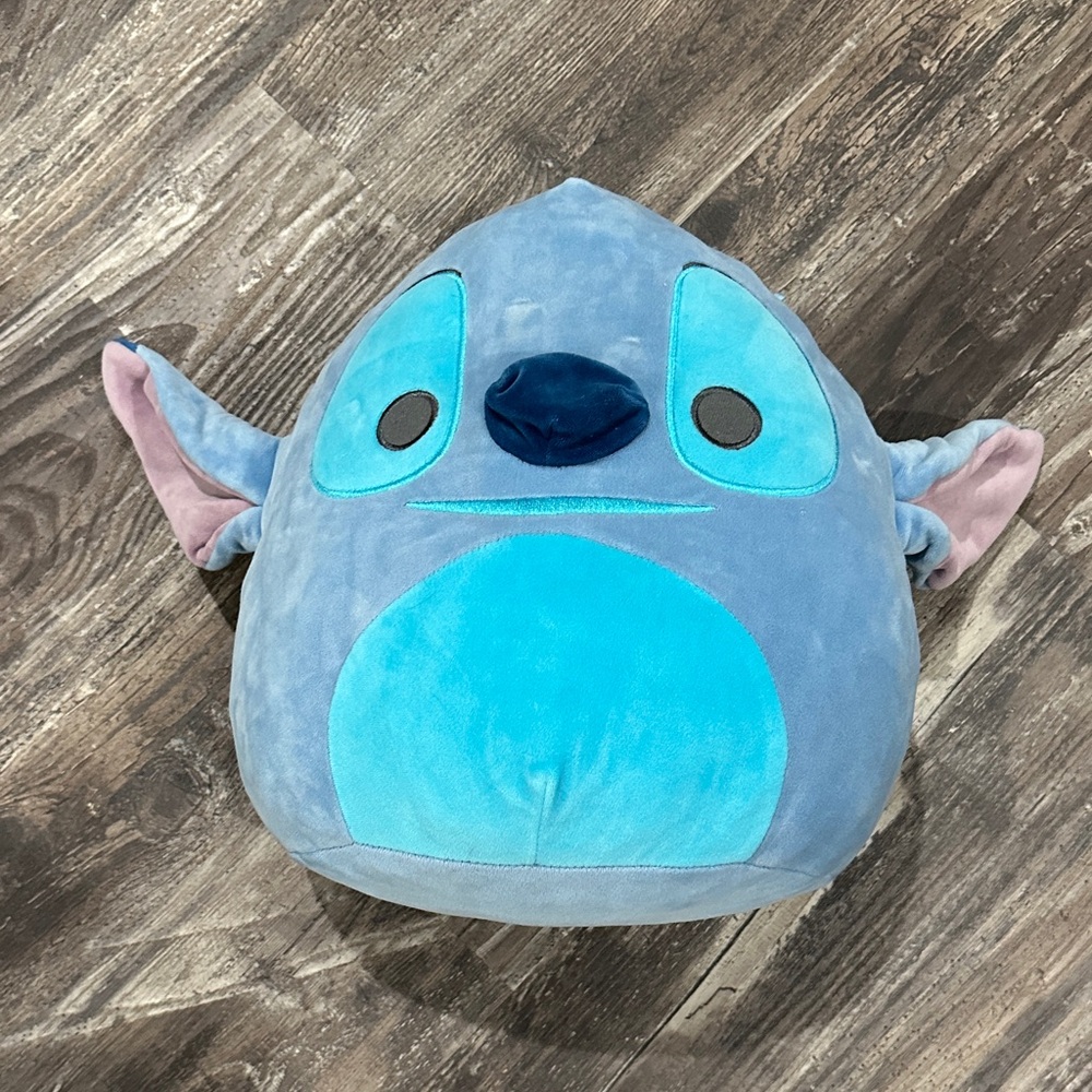 Stitch Squishmallow 💙